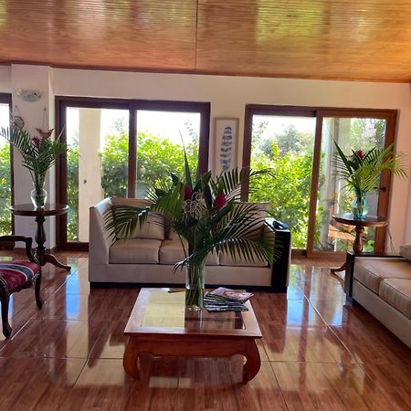 Teanehi Bed & Breakfast Hanga Roa Luaran gambar