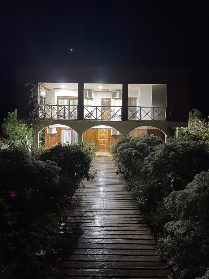 Teanehi Bed & Breakfast Hanga Roa Luaran gambar