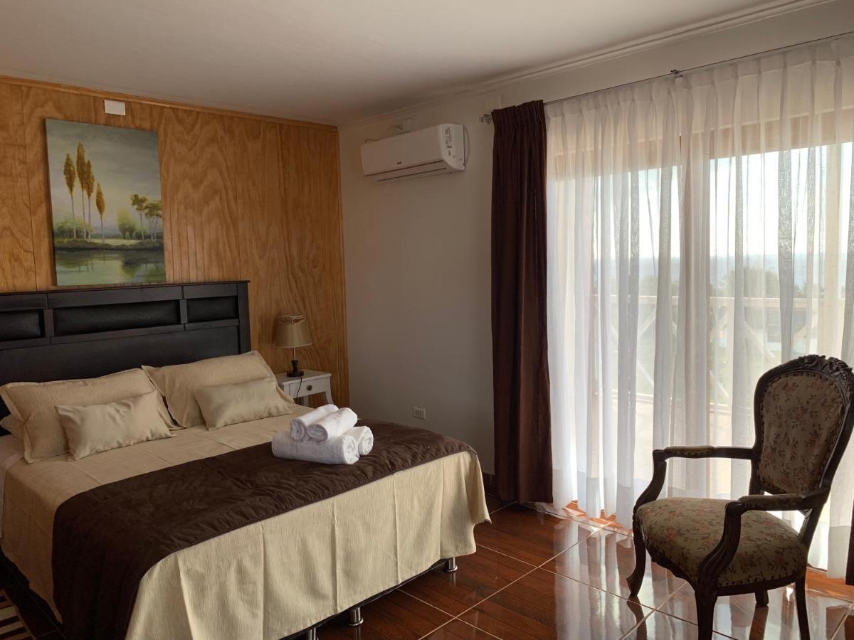 Teanehi Bed & Breakfast Hanga Roa Luaran gambar