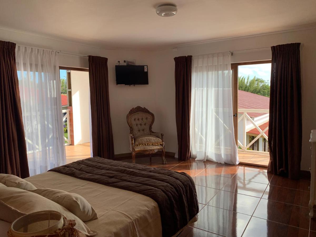 Teanehi Bed & Breakfast Hanga Roa Luaran gambar