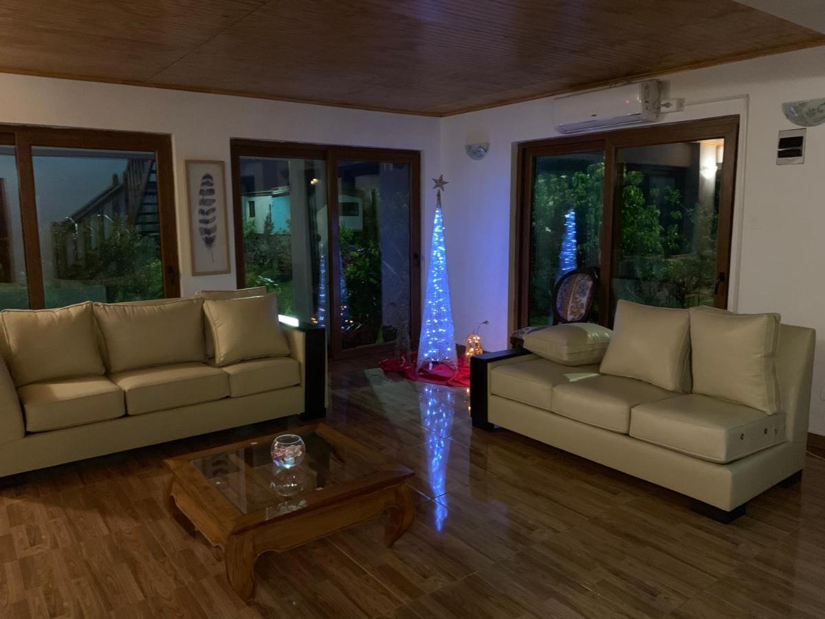 Teanehi Bed & Breakfast Hanga Roa Luaran gambar