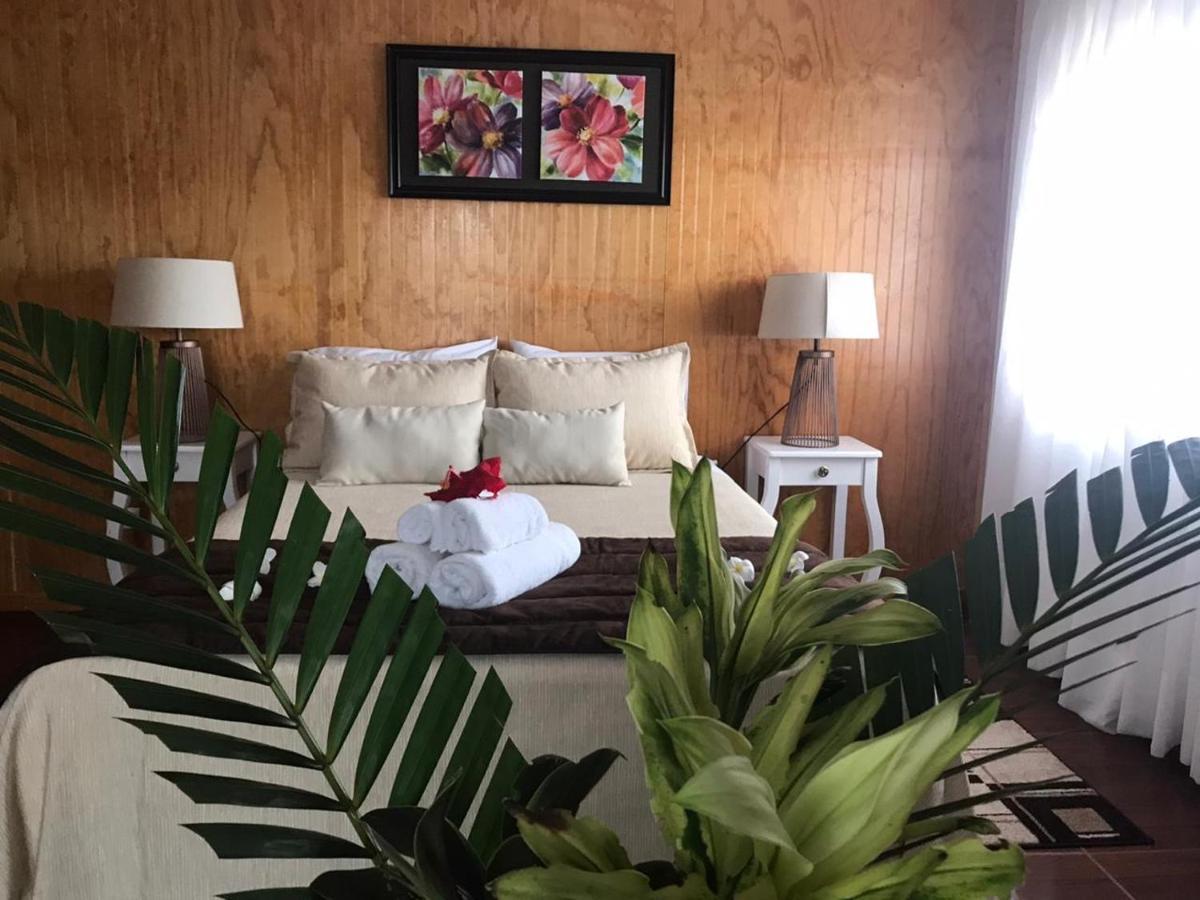 Teanehi Bed & Breakfast Hanga Roa Luaran gambar